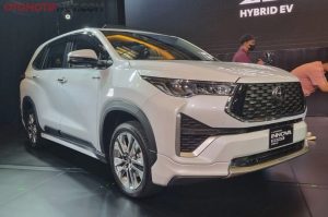 Apakah Toyota Innova Zenix Hybrid Bisa Di Cas Di Spklu Ini Penjelasan Lengkapnya